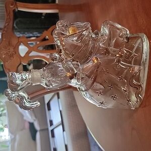 Elegant Clear Glass Knight Figurine